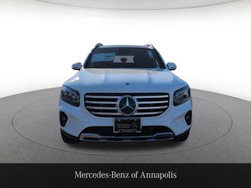 Polar White 2026 Mercedes-Benz GLB 250 4MATIC