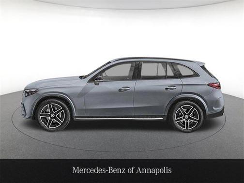 2025 Mercedes-Benz GLC 350e Base