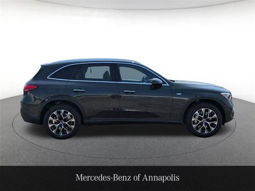2025 Mercedes-Benz GLC 350e Base