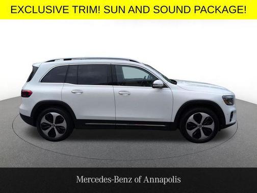 Polar White 2026 Mercedes-Benz GLB 250 4MATIC