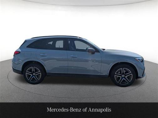 2025 Mercedes-Benz GLC 300 4MATIC