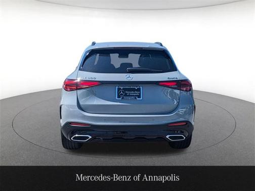 2025 Mercedes-Benz GLC 300 4MATIC