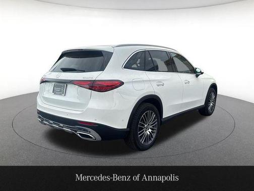 Polar White 2026 Mercedes-Benz GLC 300 4MATIC