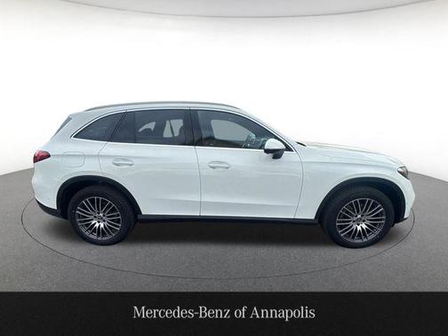 Polar White 2026 Mercedes-Benz GLC 300 4MATIC