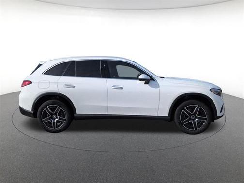 2026 Mercedes-Benz GLC 300 4MATIC