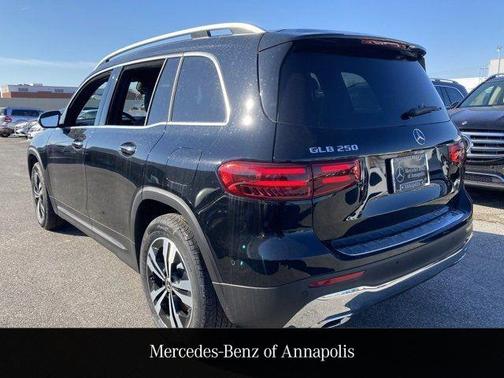 2025 Mercedes-Benz GLB 250 4MATIC