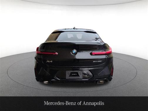 2024 BMW X4 xDrive30i