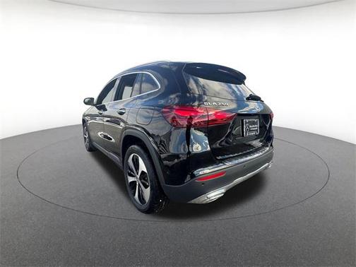 2025 Mercedes-Benz GLA 250 4MATIC