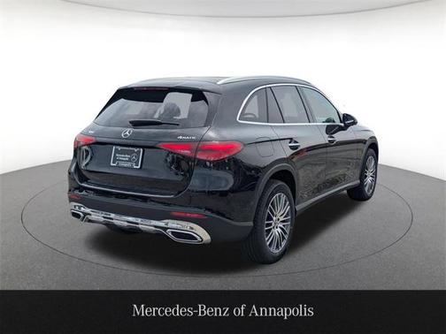 2025 Mercedes-Benz GLC 300 4MATIC