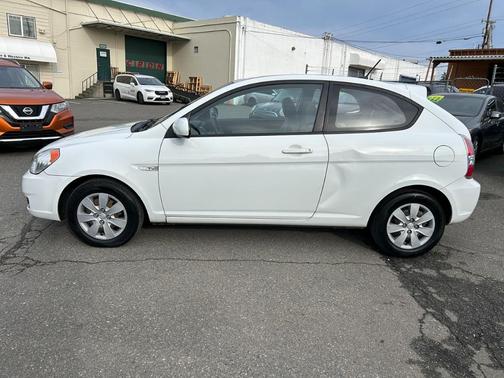 2010 Hyundai Accent GS