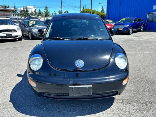 1998 Volkswagen New Beetle Base