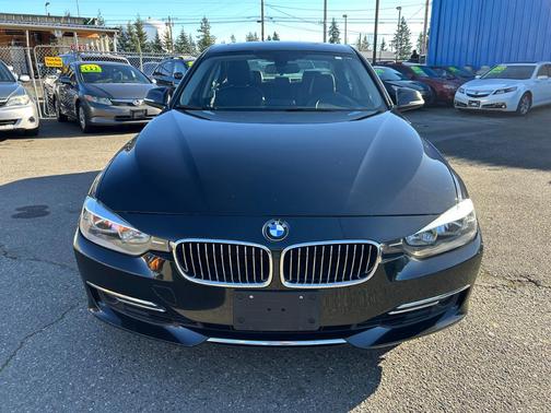2012 BMW 328 i