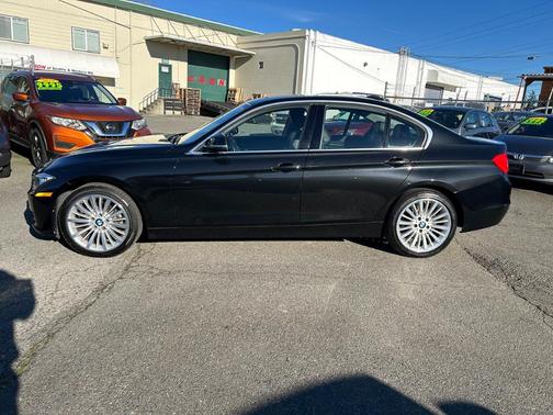 2012 BMW 328 i