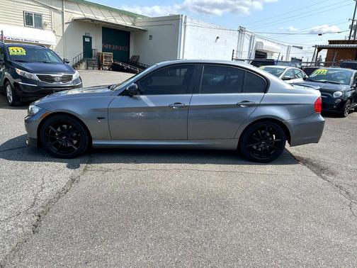2011 BMW 328 i xDrive