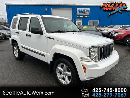 White 2011 Jeep Liberty Limited SUV