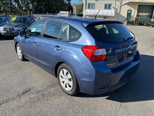 2012 Subaru Impreza 2.0i