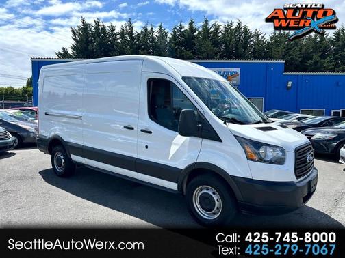 2018 Ford Transit-250 148 WB Medium Roof Cargo