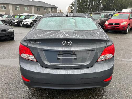 2013 Hyundai Accent GLS