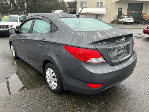 2013 Hyundai Accent GLS