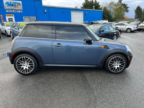 2010 MINI Cooper 