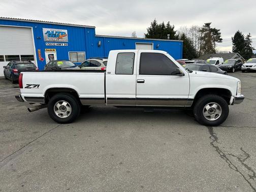 1994 Chevrolet 1500 141.5 WB