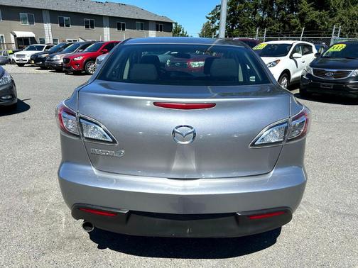 2011 Mazda Mazda3 i Touring