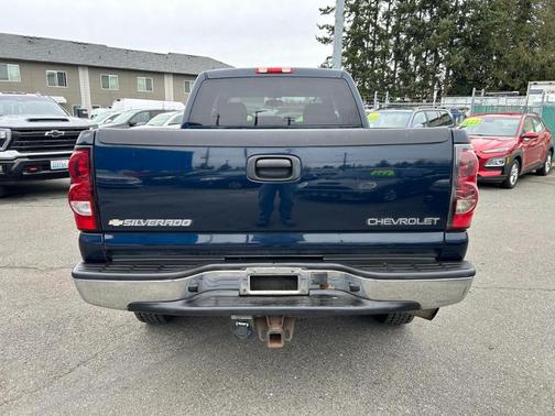 Blue 2005 Chevrolet Silverado 2500 LS H/D Crew Cab