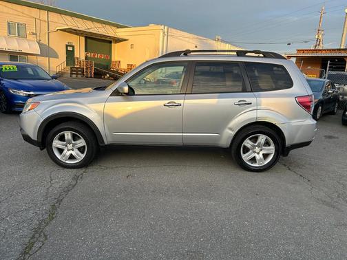 2010 Subaru Forester 2.5X Premium