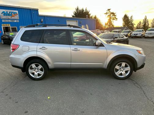 2010 Subaru Forester 2.5X Premium