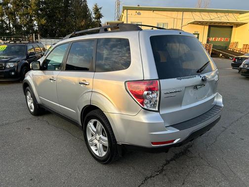 2010 Subaru Forester 2.5X Premium