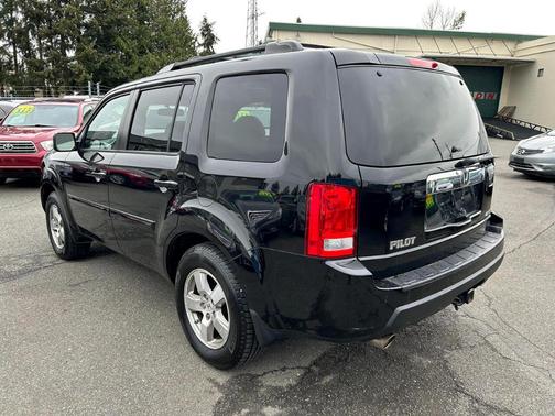 2011 Honda Pilot EX-L w/ Navigation