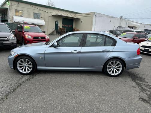 2011 BMW 328 i xDrive