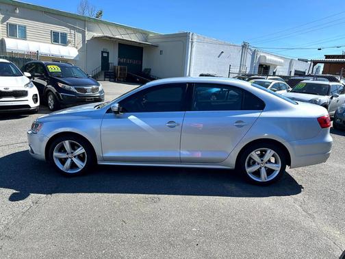 2013 Volkswagen Jetta SE