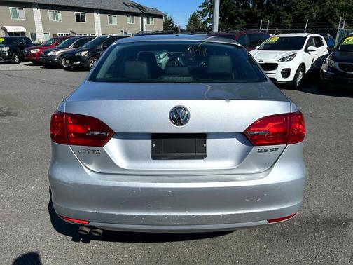 2013 Volkswagen Jetta SE