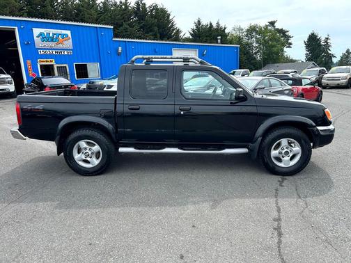 2000 Nissan Frontier SE