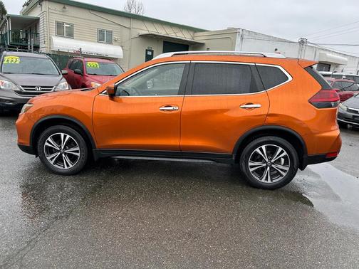2019 Nissan Rogue SV