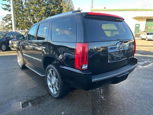 2008 Cadillac Escalade Base