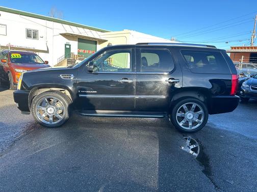 2008 Cadillac Escalade Base