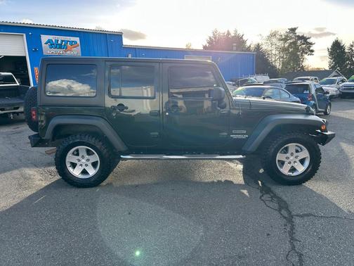 2011 Jeep Wrangler Unlimited Sport
