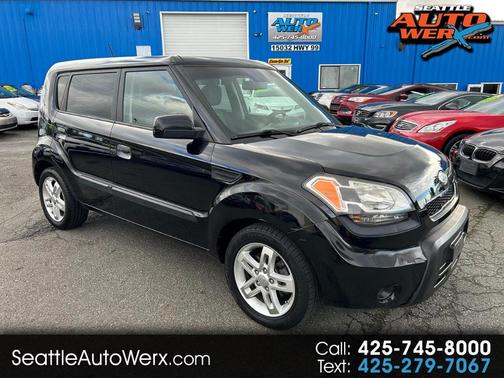 2010 Kia Soul +