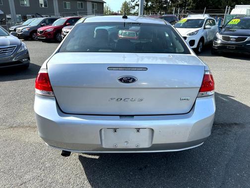 2010 Ford Focus SEL