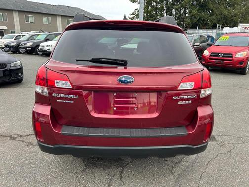 2011 Subaru Outback 2.5i Limited