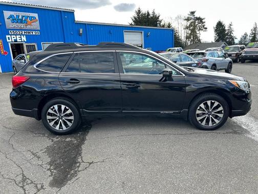 Crystal Black Silica 2016 Subaru Outback 2.5i Limited