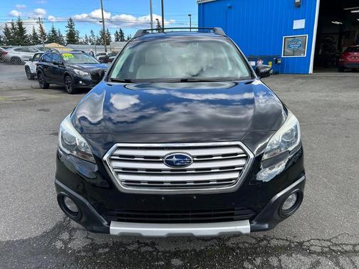 Crystal Black Silica 2016 Subaru Outback 2.5i Limited