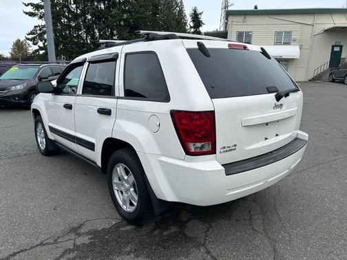 2006 Jeep Grand Cherokee Laredo