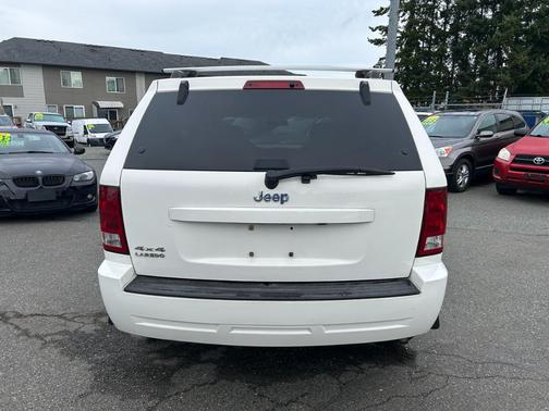 2006 Jeep Grand Cherokee Laredo