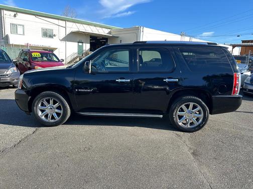 2007 GMC Yukon Denali