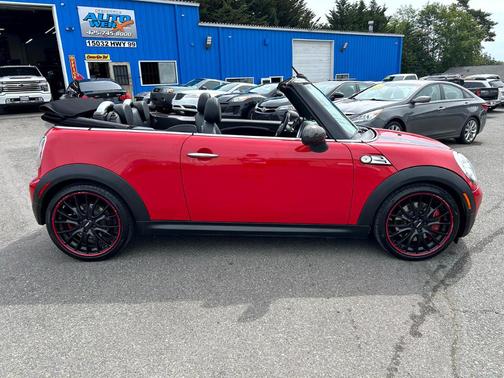 2010 MINI Cooper John Cooper Works