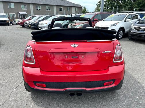 2010 MINI Cooper John Cooper Works