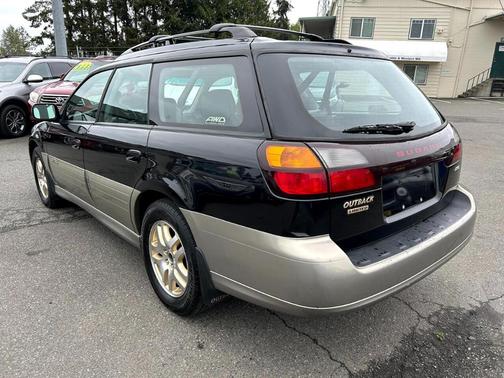 2000 Subaru Outback Limited